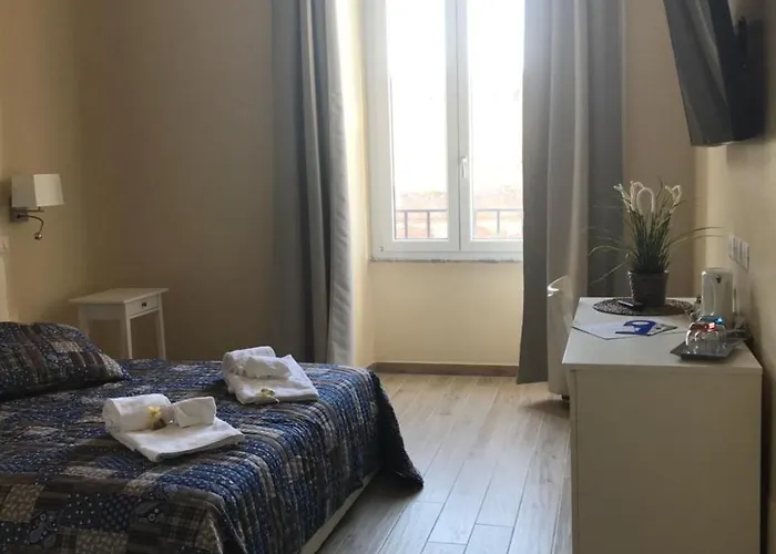 Serventi Longhi Otel 2*